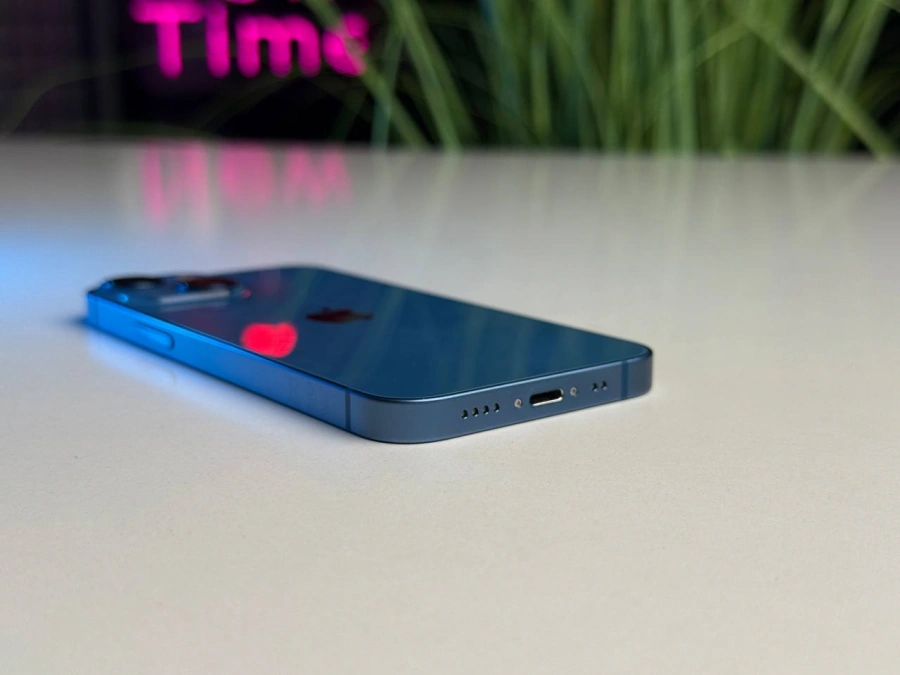 ВЖИВАНИЙ iPhone 13 Mini 128GB Blue (MLHR3, MLK43) | Стан: гарний | Акумулятор: 100% | Гарантія: 1 місяць | Комплект: кабель