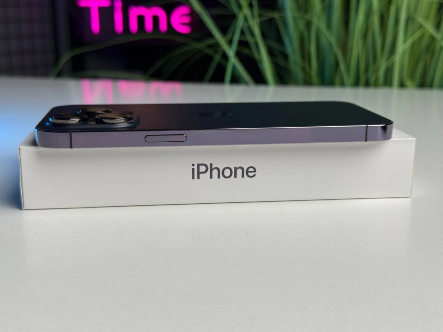 ВЖИВАНИЙ Apple iPhone 14 Pro Max 128GB Deep Purple (MQ9T3) | Стан: гарний (маленька подряпина на екрані) | Акумулятор: 100% | Гарантія: 1 місяць | Комплект: повний