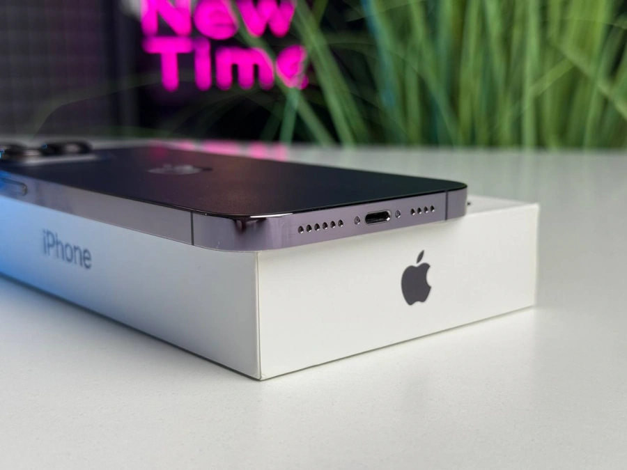 ВЖИВАНИЙ Apple iPhone 14 Pro Max 128GB Deep Purple (MQ9T3) | Стан: гарний (маленька подряпина на екрані) | Акумулятор: 100% | Гарантія: 1 місяць | Комплект: повний
