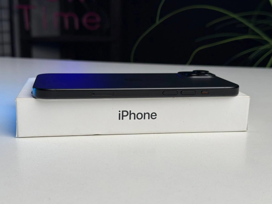 ВЖИВАНИЙ Apple iPhone 15 Plus 128GB Black (MU0Y3) | Стан: гарний | Акумулятор: 96% | Гарантія: 1 місяць | Комплект: повний