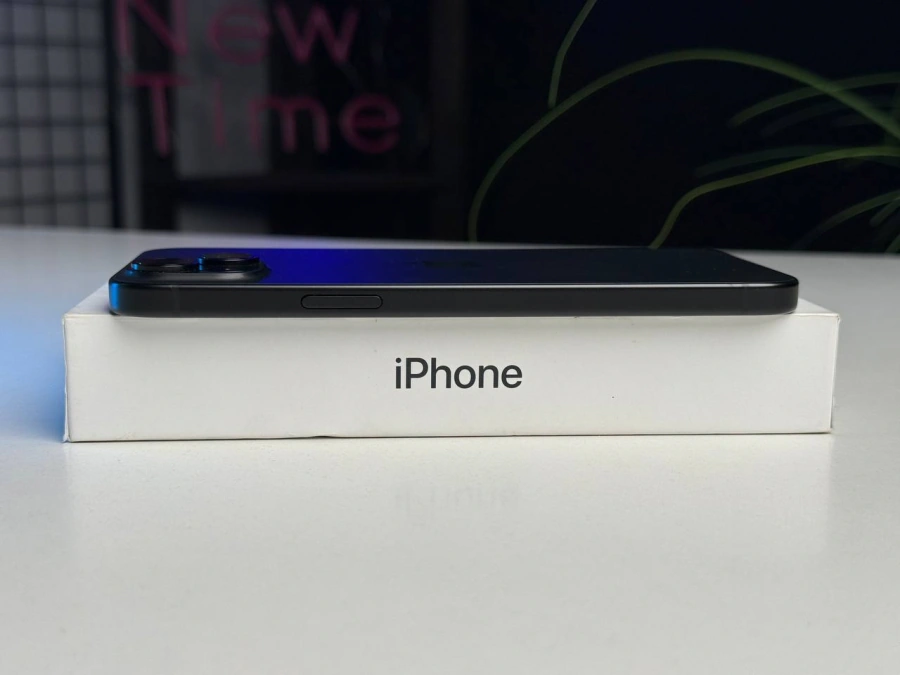 ВЖИВАНИЙ Apple iPhone 15 Plus 128GB Black (MU0Y3) | Стан: гарний | Акумулятор: 96% | Гарантія: 1 місяць | Комплект: повний