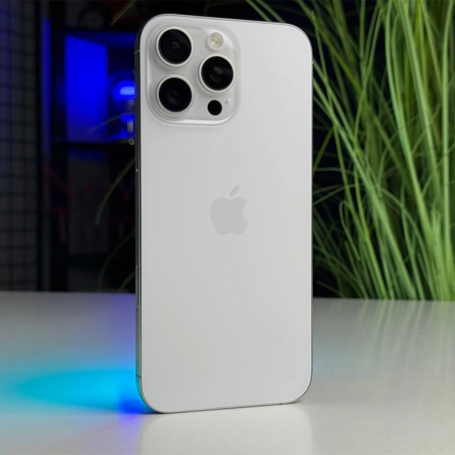 ВЖИВАНИЙ Apple iPhone 16 Pro Max 512GB White Titanium (MYX13) | Стан: гарний | Акумулятор: 93% | Гарантія: 1 місяць | Комплект: iPhone, кабель