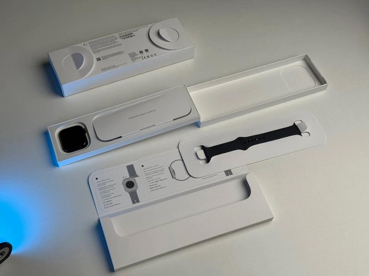OPEN BOX Apple Watch SE 2 2024 GPS 44mm Midnight Aluminum Case with Midnight Sport Band - M/L (MXEK3) | Состояние: идеальное | Аккумулятор: 100% | Гарантия: 12 месяцев (гарантия Apple до 2026-07-22) | Комплект: полный