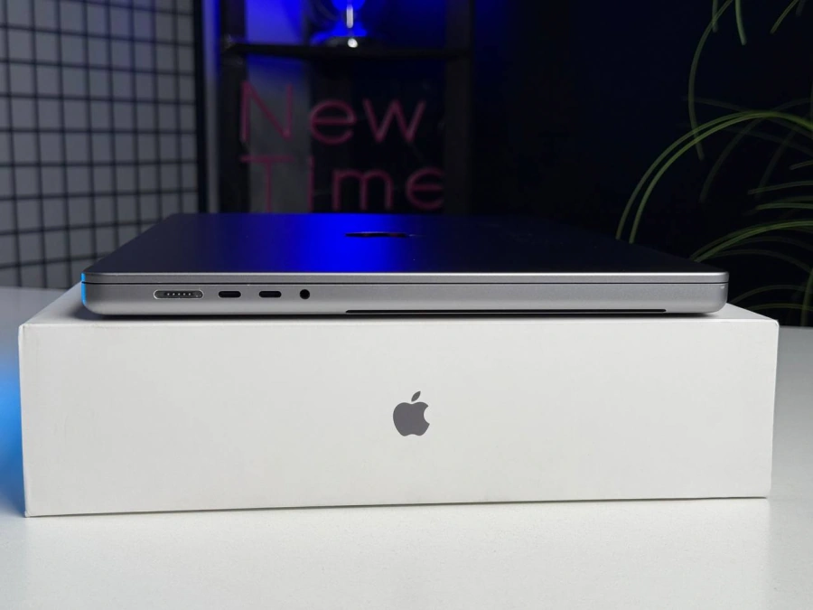 ВЖИВАНИЙ MacBook Pro 16" Space Gray (MK183) 2021 | Стан: гарний | Акумулятор: 83% | Гарантія: 3 місяці | Комплект: повний