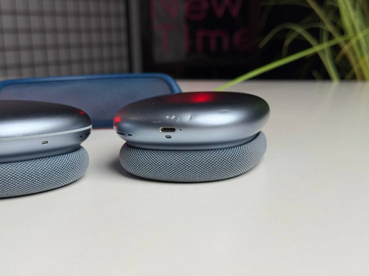 Б/У AirPods Max Sky Blue (MGYL3) | Состояние: удовлетворительное | Гарантия: 1 месяц | Комплект: AirPods