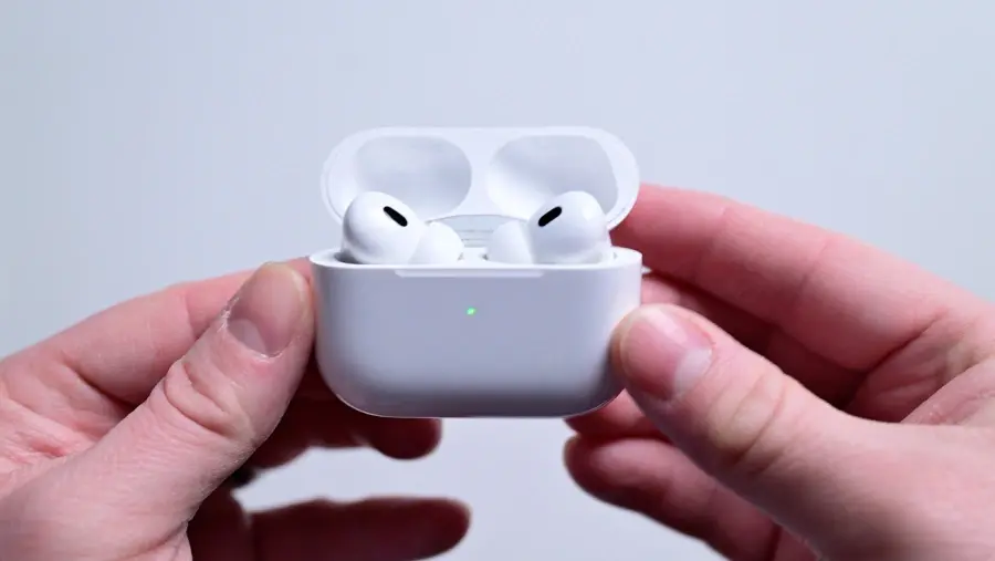 AirPods Pro 3: головні зміни дизайну майбутніх навушників