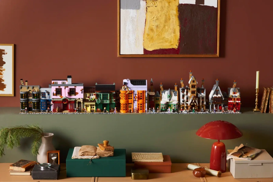 Блоковий конструктор LEGO Harry Potter Зимове село Хогсмід (76457)