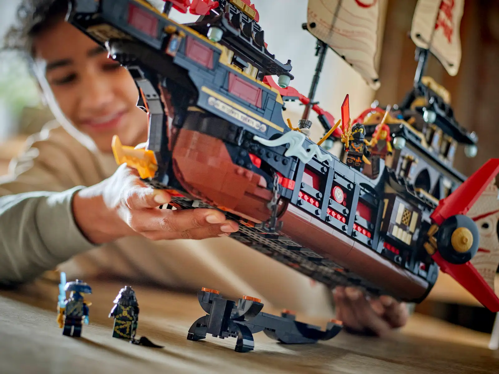 Блоковый конструктор LEGO Ninjago Щедрость храма (71848)