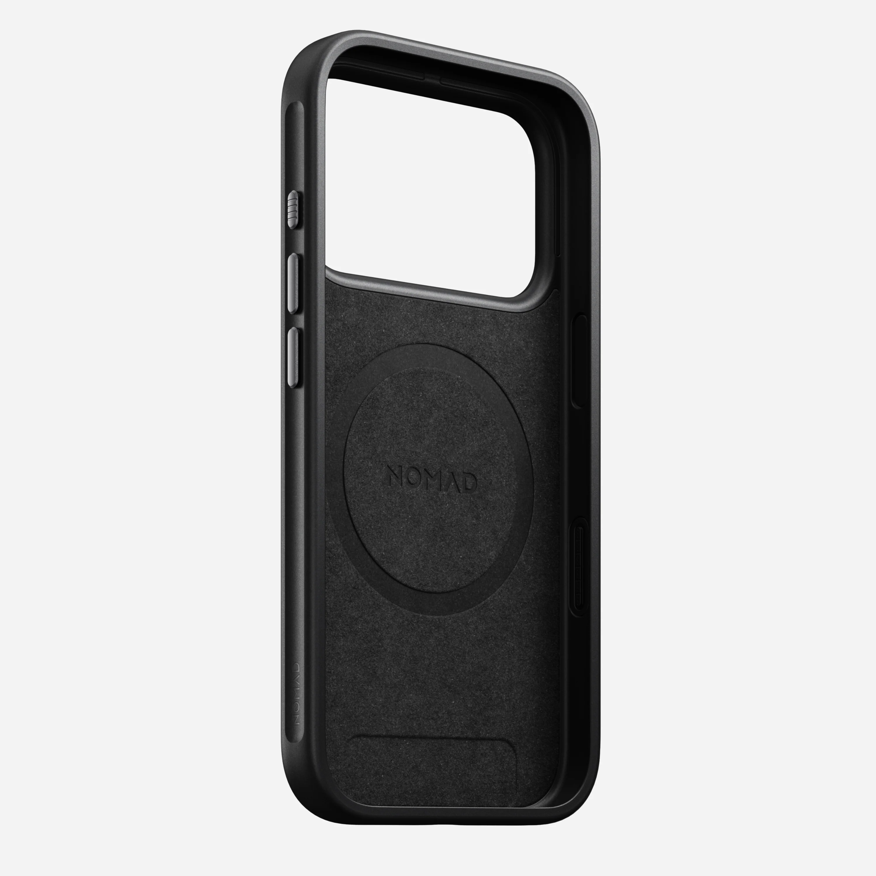 Чехол Nomad Modern Leather Case for iPhone 17 Pro - Brown (NM014322858)