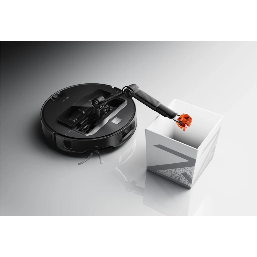 Робот-пылесос с влажной уборкой Roborock Saros Z70 with OmniGrip Mechanical Arm - Black (SZ70R52-00)