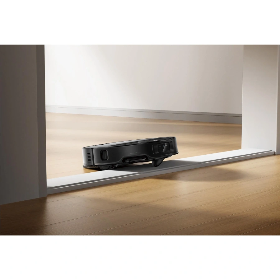 Робот-пылесос с влажной уборкой Roborock Saros Z70 with OmniGrip Mechanical Arm - Black (SZ70R52-00)