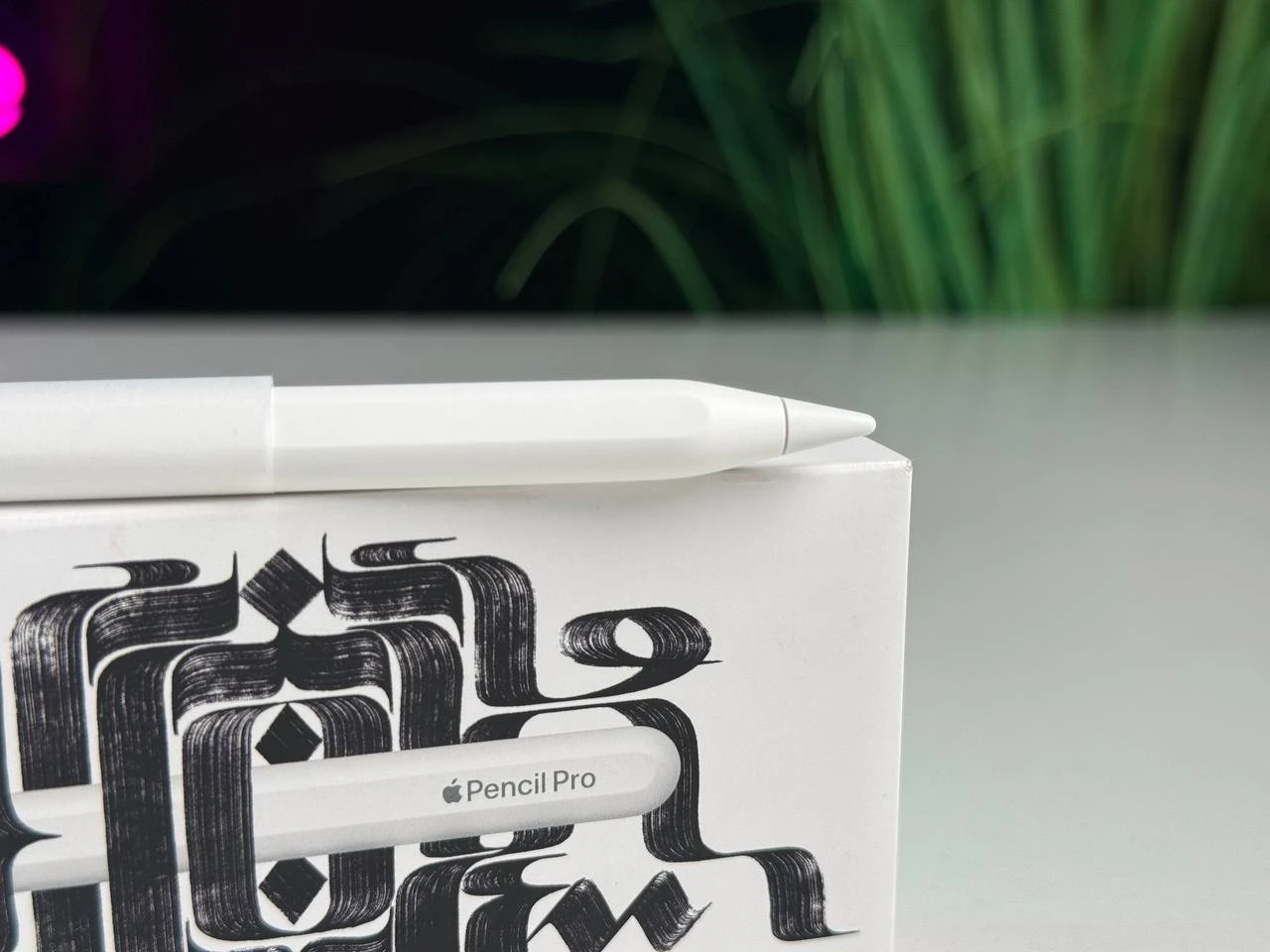 OPEN BOX Стилус Apple Pencil Pro (MX2D3) - Стан: ідеальний | Акумулятор: 100% | Комплектація: повний | Гарантія: 3 міс.