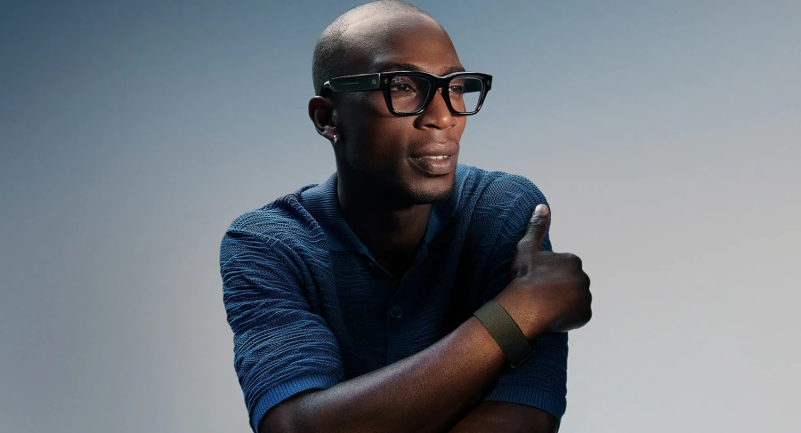 Смарт-окуляри Meta | Ray-Ban Display Glasses with Meta Neural Band - Black Frame / Clear to Grey Transitions Lenses