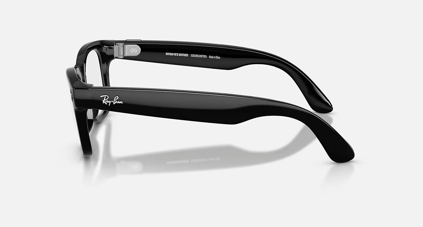 Смарт-окуляри Ray-Ban | Meta Wayfarer [Gen 2] Large Shiny Black Frame / Clear to Graphite Green Transitions Lenses (RW4012 601/1M 53-22)