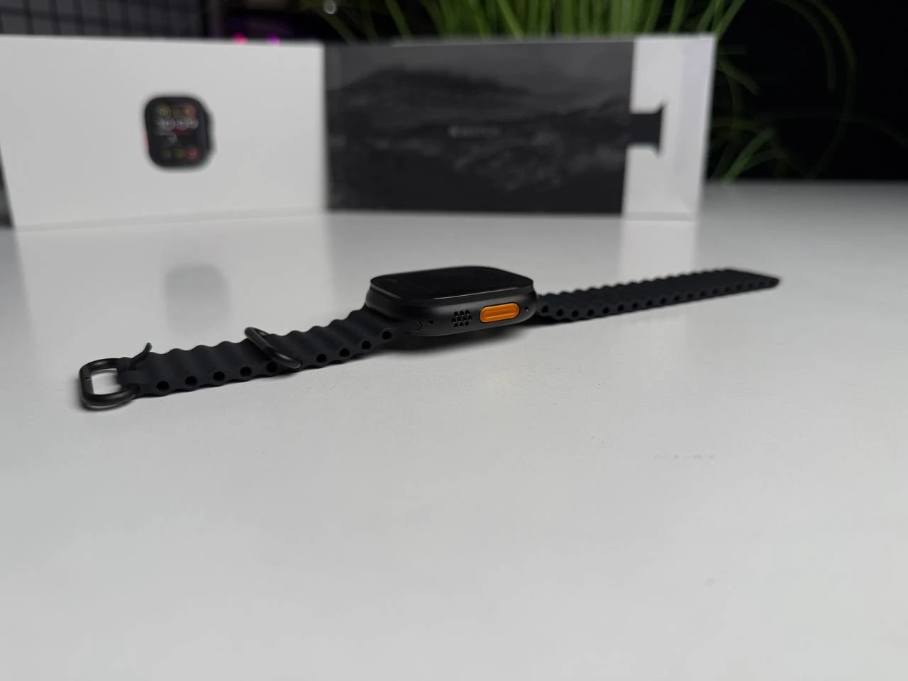 ВИТРИННЫЕ Apple Watch Ultra 2 2024 GPS + Cellular 49mm Black Titanium Case with Black Ocean Band (MX4P3) - Состояние: идеальное | Аккумулятор: 100% | Комплектация: полный | Гарантия: 3 мес.