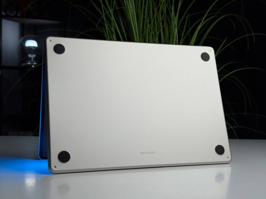 ВЖИВАНИЙ MacBook Air 15" M2/8GB/512GB Starlight 2023 (MQKV3) - Стан: гарний | Акумулятор: 98% | Комплектація: MacBook, зарядка | Гарантія: 1 міс.