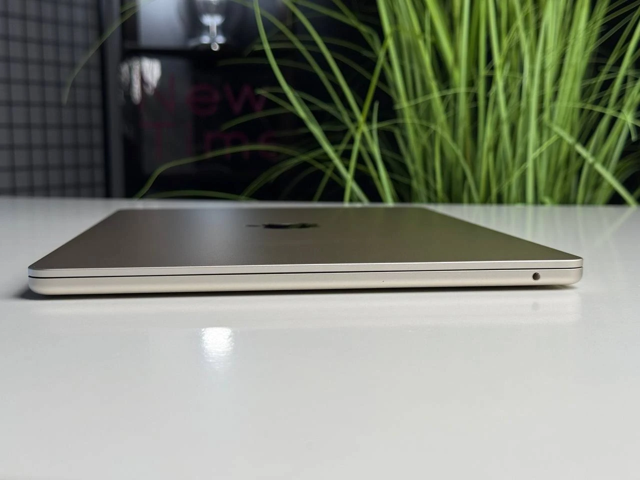 ВЖИВАНИЙ MacBook Air 15" M2/8GB/512GB Starlight 2023 (MQKV3) - Стан: гарний | Акумулятор: 98% | Комплектація: MacBook, зарядка | Гарантія: 1 міс.