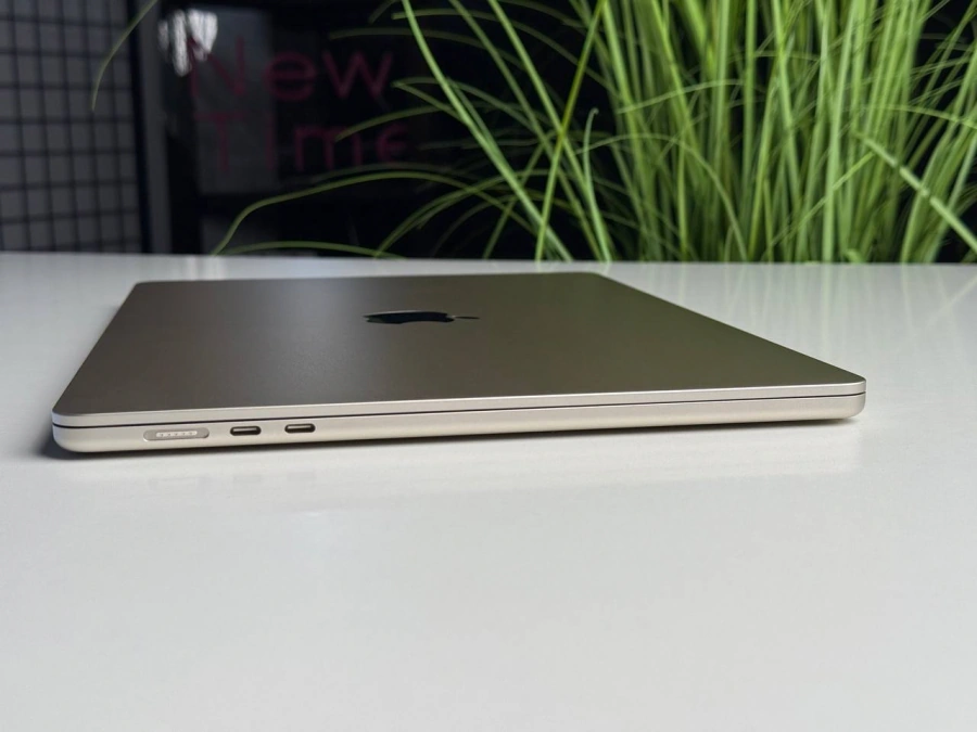 ВЖИВАНИЙ MacBook Air 15" M2/8GB/512GB Starlight 2023 (MQKV3) - Стан: гарний | Акумулятор: 98% | Комплектація: MacBook, зарядка | Гарантія: 1 міс.