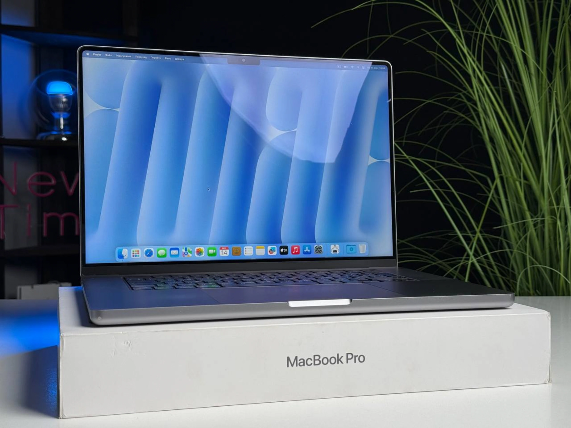 Б/У MacBook Pro 16" Silver M1 Pro/16GB/512GB (MK1E3) 2021 | Состояние: хорошее | Аккумулятор: 87% | Гарантия: 3 месяца | Комплект: полный