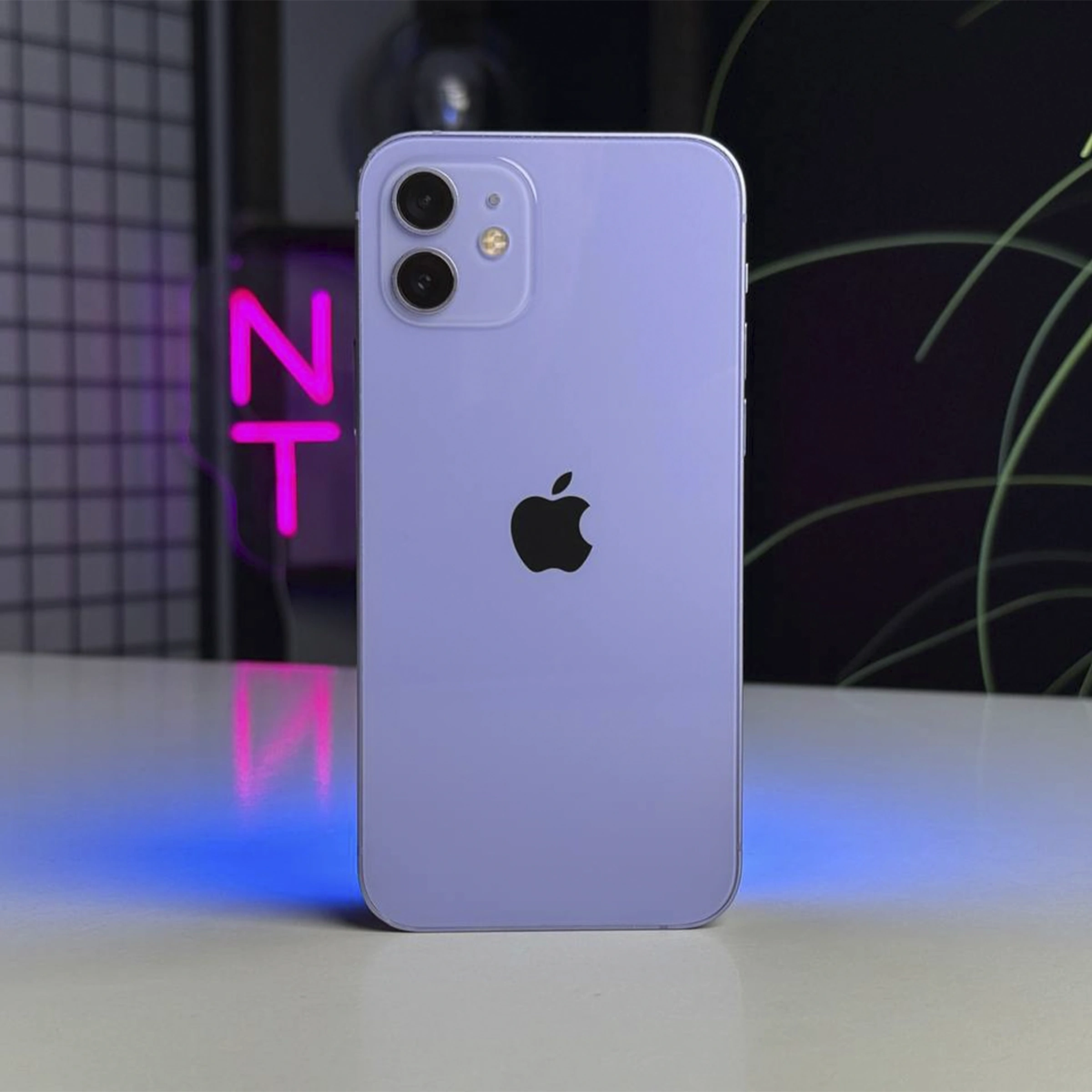 ВЖИВАНИЙ Apple iPhone 12 64GB Purple (MJNM3) | Стан: задовільний (сколи на рамці) | Акумулятор: 96% | Гарантія: 1 місяць | Комплект: кабель