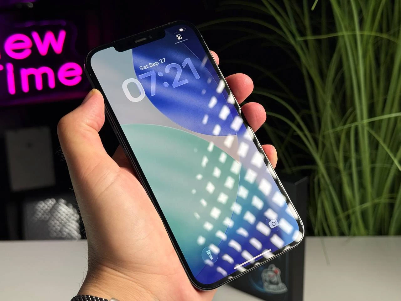 ВЖИВАНИЙ Apple iPhone 12 Pro Max 128GB Pacific Blue (MGCJ3, MGDA3) - Стан: гарний | Акумулятор: 100% | Комплектація: повний | Гарантія: 3 міс.