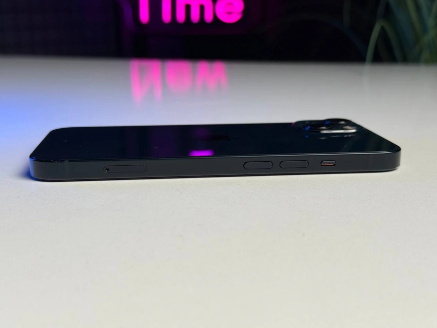 ВЖИВАНИЙ Apple iPhone 13 128GB Midnight (MLML3, MLPF3) - Стан: гарний | Акумулятор: 87% | Комплектація: iPhone, кабель | Гарантія: 1 міс.