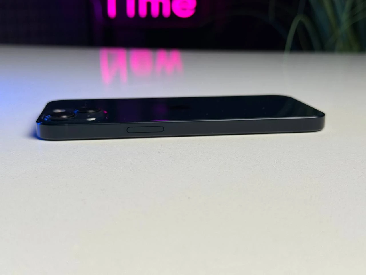 ВЖИВАНИЙ Apple iPhone 13 128GB Midnight (MLML3, MLPF3) - Стан: гарний | Акумулятор: 87% | Комплектація: iPhone, кабель | Гарантія: 1 міс.