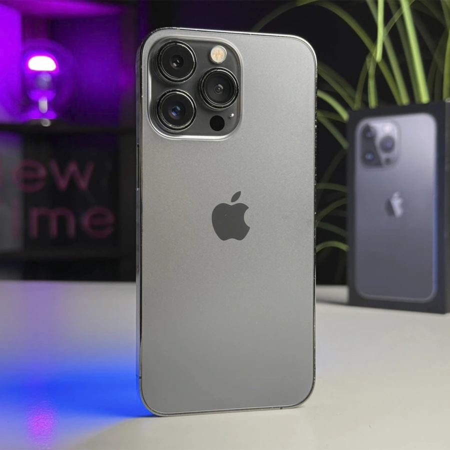 ВЖИВАНИЙ Apple iPhone 13 Pro 128GB Graphite (MLTP3, MLV93) | Стан: гарний (мінялось заднє скло) | Акумулятор: 100% | Гарантія: 1 місяць | Комплект: повний