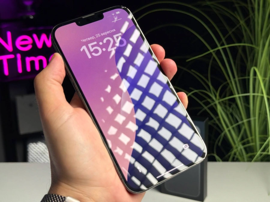 ВЖИВАНИЙ Apple iPhone 13 Pro Max 256GB Graphite (MLKR3, MLLA3) - Стан: гарний (мінялась камера, оригінал) | Акумулятор: 100% | Комплектація: повний | Гарантія: 1 міс.