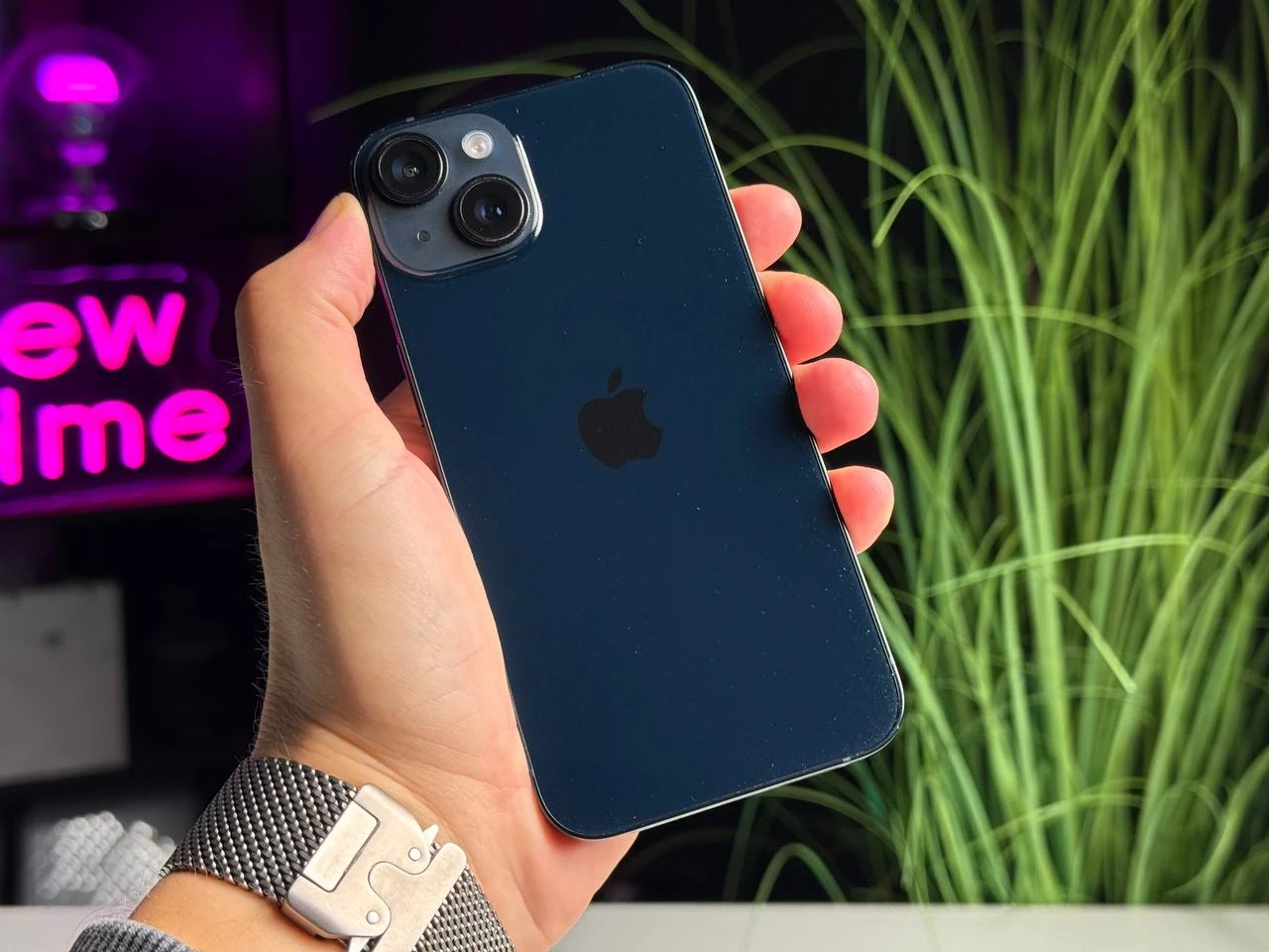 ВЖИВАНИЙ Apple iPhone 14 128GB Midnight (MPUF3) - Стан: задовільний | Акумулятор: 100% | Комплектація: iPhone, кабель | Гарантія: 3 міс.