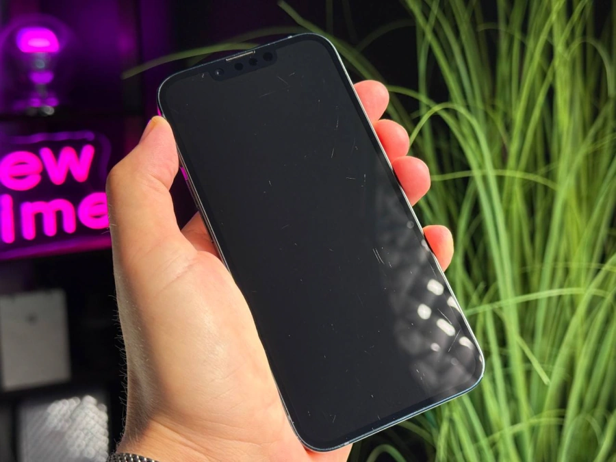 ВЖИВАНИЙ Apple iPhone 14 128GB Midnight (MPUF3) - Стан: задовільний | Акумулятор: 100% | Комплектація: iPhone, кабель | Гарантія: 3 міс.