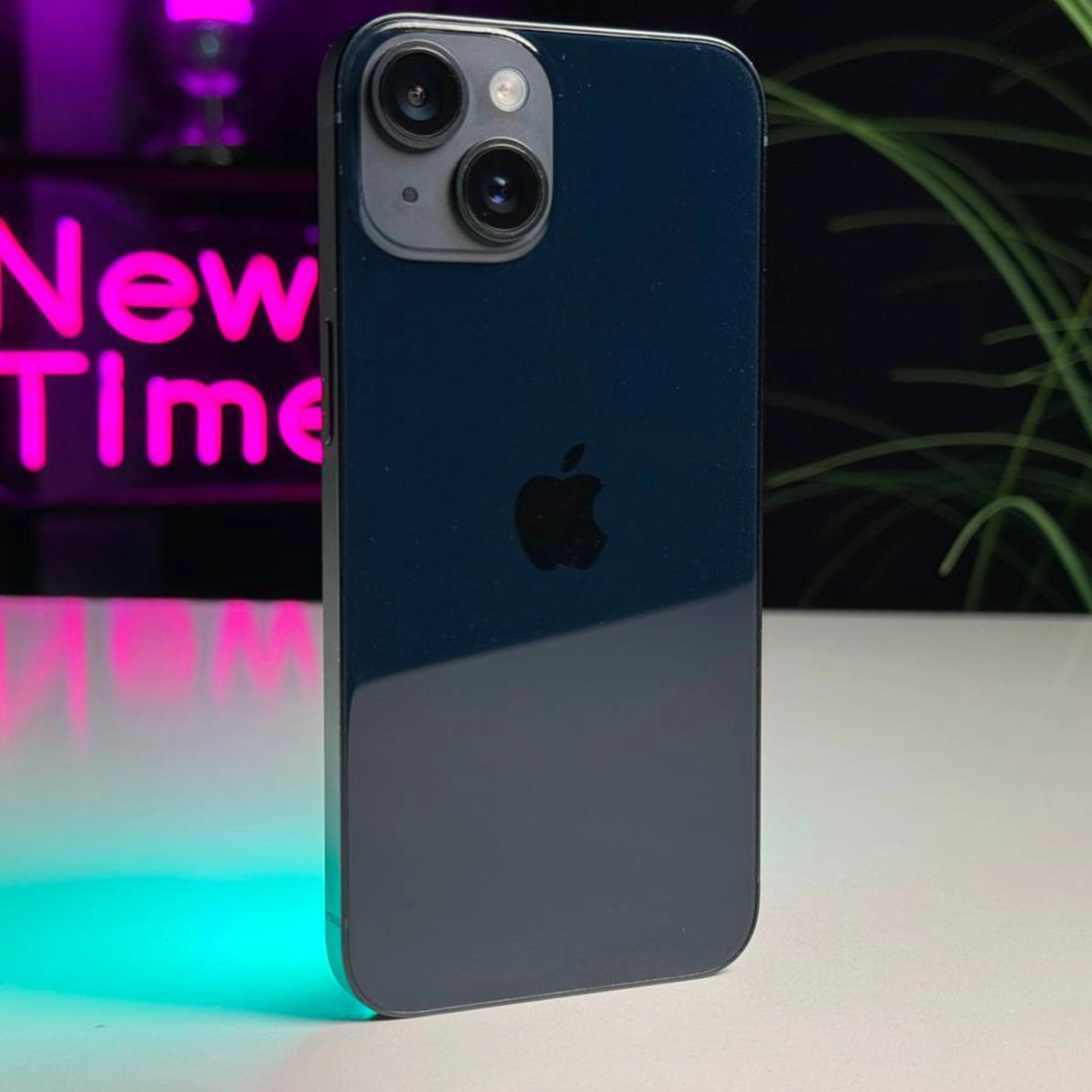 ВЖИВАНИЙ Apple iPhone 14 128GB Midnight (MPUF3) - Стан: задовільний | Акумулятор: 100% | Комплектація: iPhone, кабель | Гарантія: 3 міс.