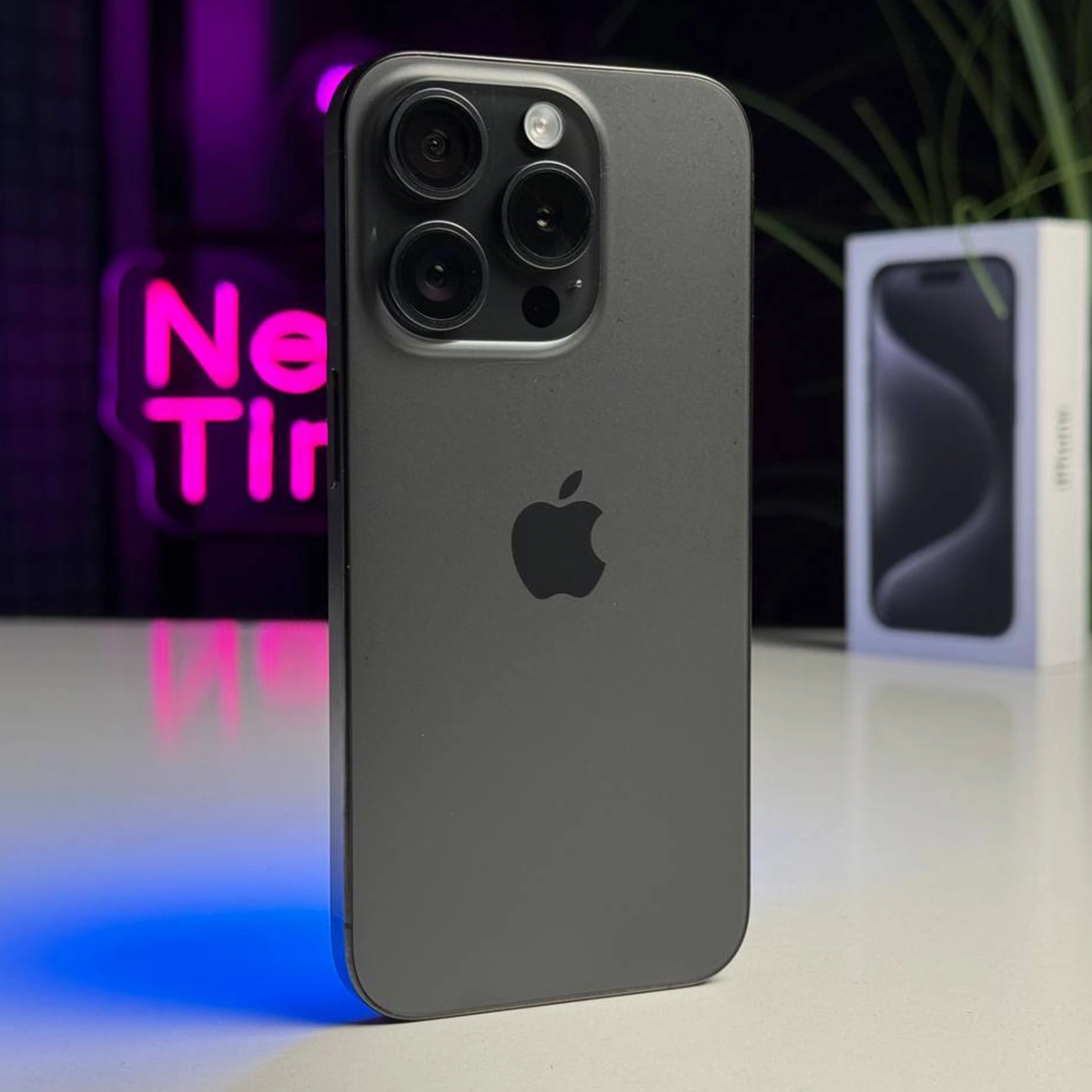 ВЖИВАНИЙ Apple iPhone 15 Pro 128GB Black Titanium (MTUV3) - Стан: гарний | Акумулятор: 90% | Комплектація: повний | Гарантія: 1 міс. ВЖИВАНИЙ Apple iPhone 15 Pro 128GB Black Titanium (MTUV3) - Стан: гарний | Акумулятор: 90% | Комплектація: повний | Гарантія: 1 міс.