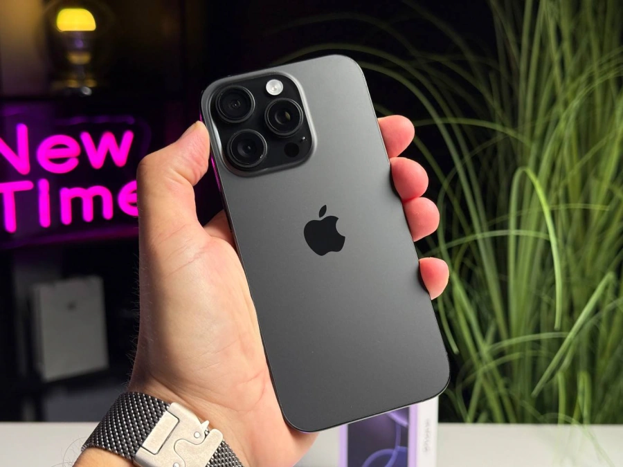 ВЖИВАНИЙ Apple iPhone 16 Pro 128GB Black Titanium (MYND3) - Стан: гарний | Акумулятор: 100% | Комплектація: повний | Гарантія: 1 міс.