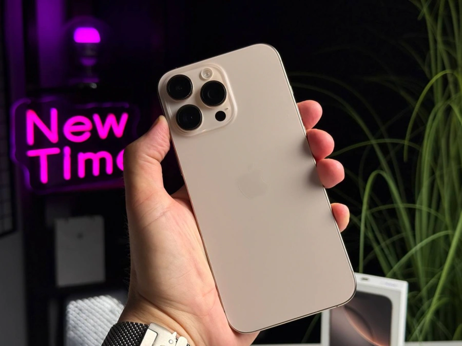 Б/У Apple iPhone 16 Pro Max 1TB Desert Titanium (MYX63) - Состояние: хороший | Аккумулятор: 92% | Комплектация: полный | Гарантія: 3 мес.