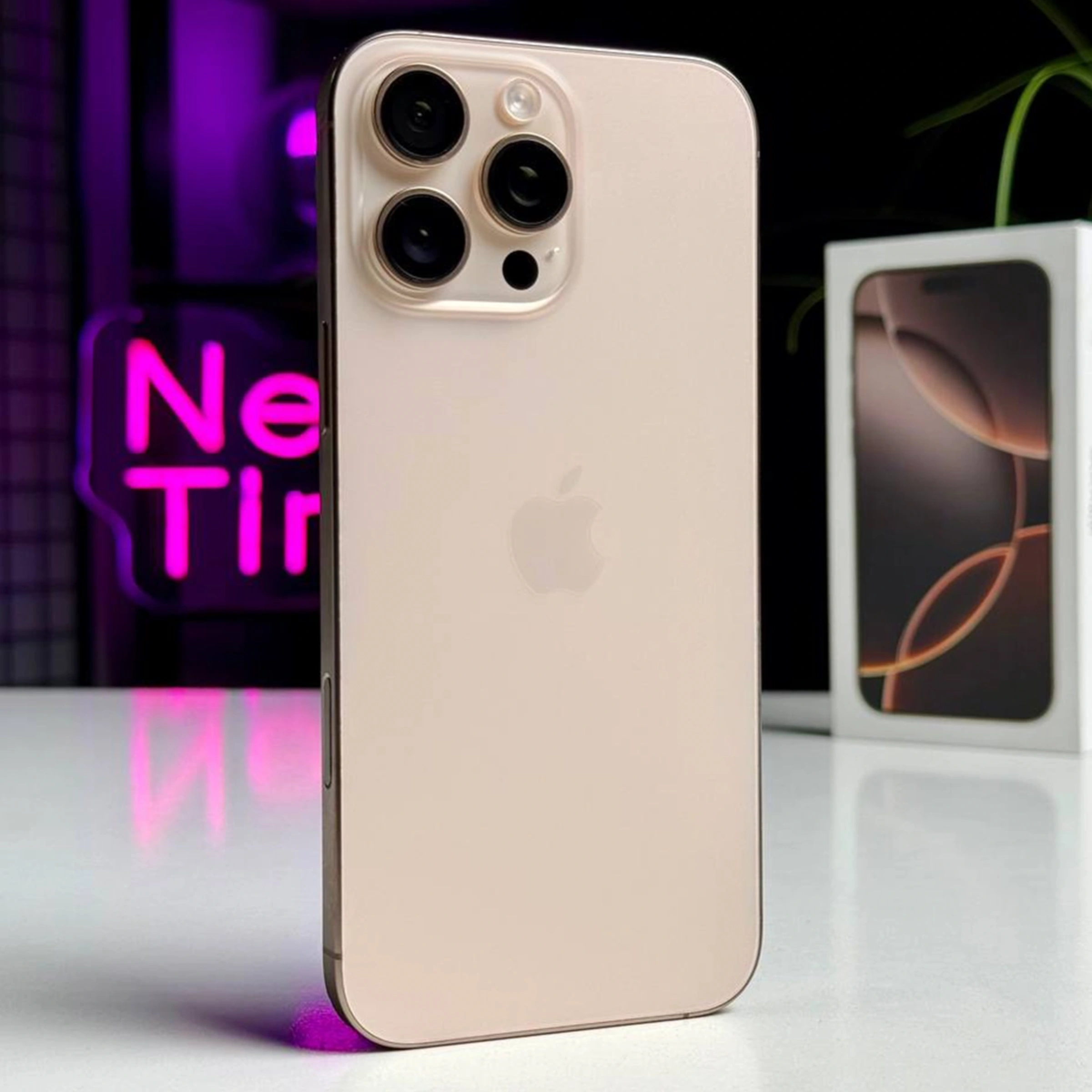 ВЖИВАНИЙ Apple iPhone 16 Pro Max 1TB Desert Titanium (MYX63) - Стан: гарний | Акумулятор: 92% | Комплектація: повний | Гарантія: 3 міс. ВЖИВАНИЙ Apple iPhone 16 Pro Max 1TB Desert Titanium (MYX63) - Стан: гарний | Акумулятор: 92% | Комплектація: повний | Гарантія: 3 міс.