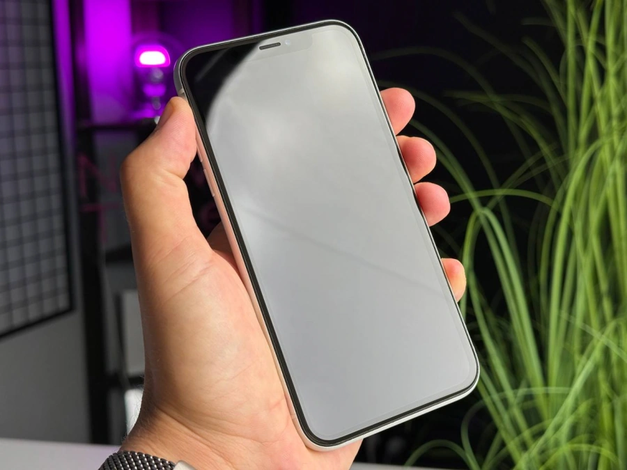 Б/У Apple iPhone XR 64GB White (MRY52) | Состояние: хорошее | Аккумулятор: 87% | Гарантия: 1 месяц | Комплект: кабель