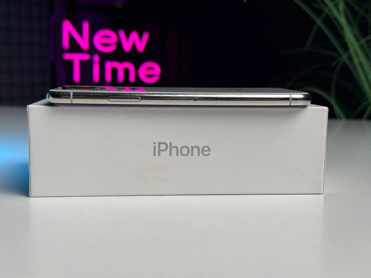 ВЖИВАНИЙ Apple iPhone XS 64GB Silver (MT9F2) - Стан: гарний | Акумулятор: 100% | Комплектація: повний | Гарантія: 1 міс.