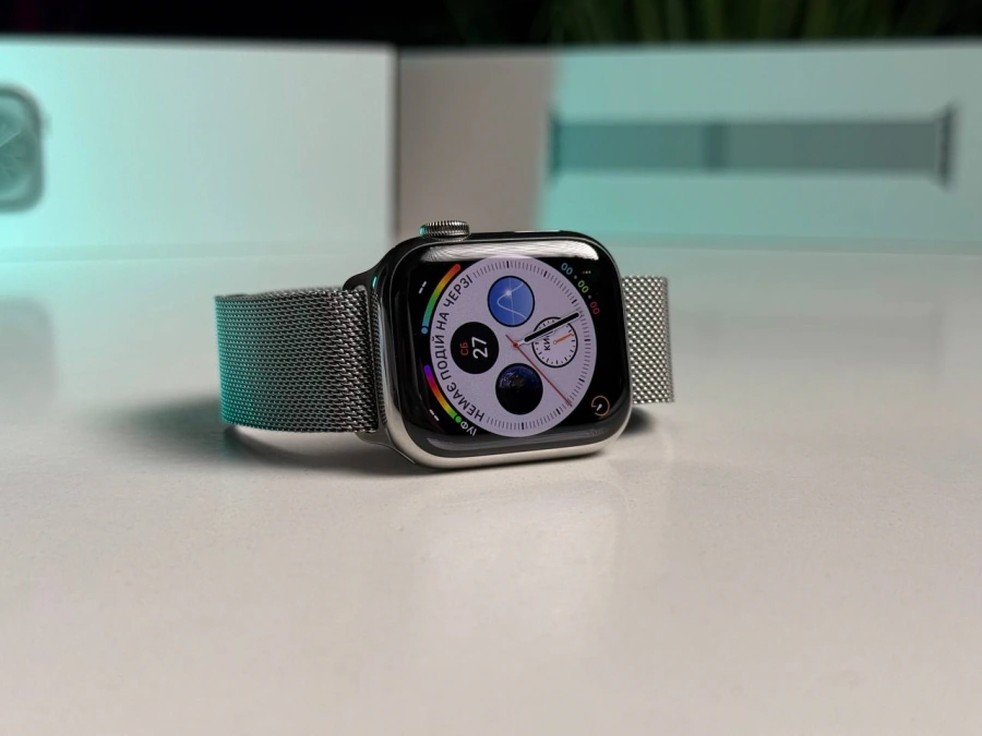 Б/У Apple Watch Series 8 GPS + Cellular 41mm Silver Stainless Steel Case with Milanese Loop Silver (MNJ73, MNJ83) - Состояние: хорошее | Аккумулятор: 100% | Комплектация: полный | Гарантия: 3 мес.