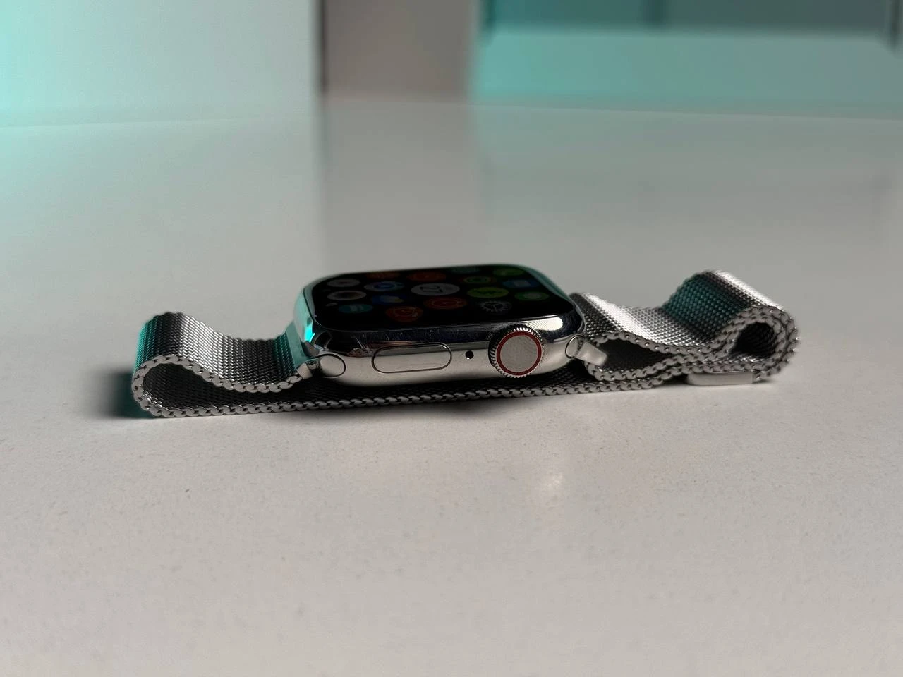 ВЖИВАНИЙ Apple Watch Series 8 GPS + Cellular 41mm Silver Stainless Steel Case with Milanese Loop Silver (MNJ73, MNJ83) - Стан: гарний | Акумулятор: 100% | Комплектація: повний | Гарантія: 3 міс.