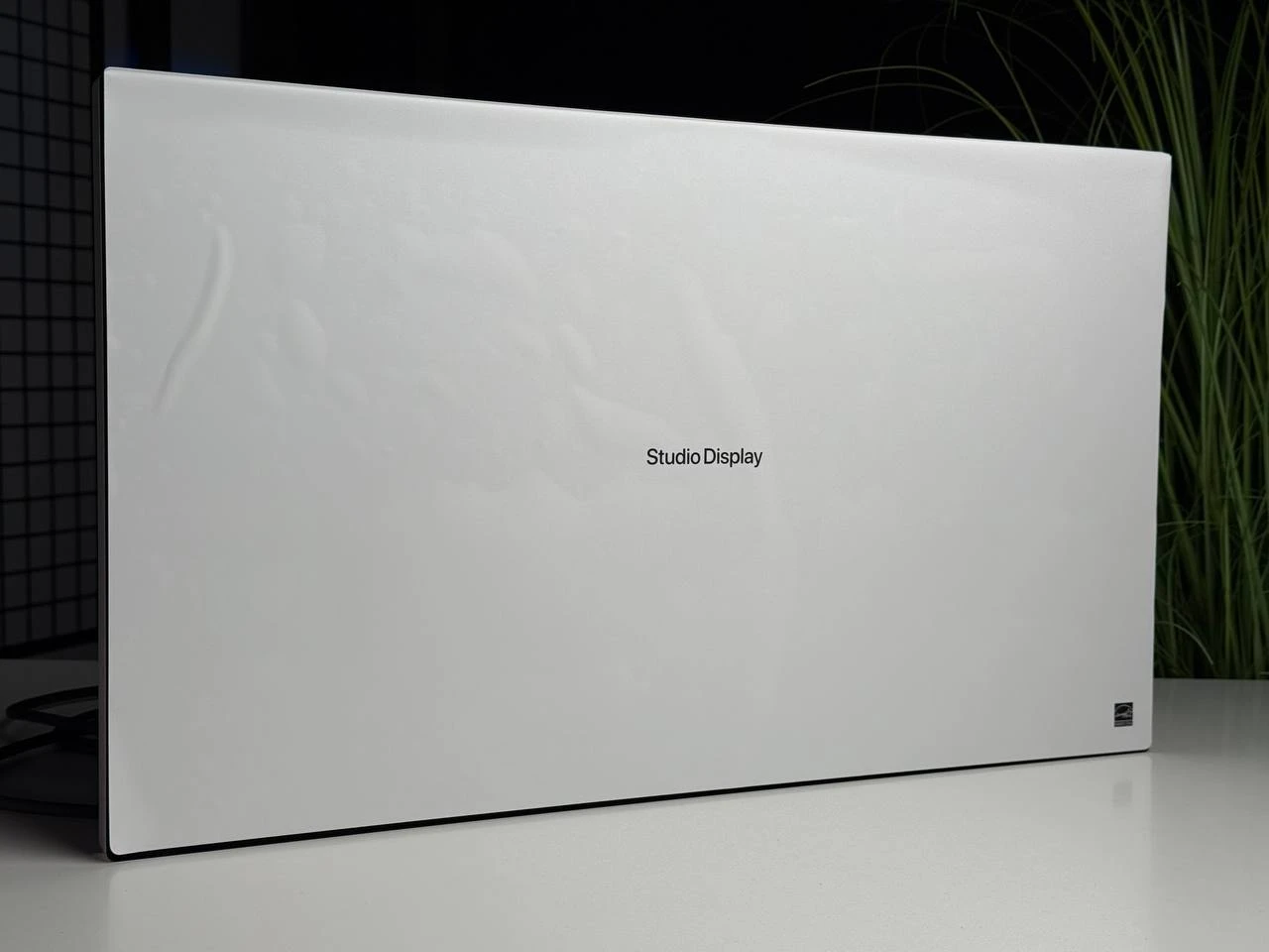 OPEN BOX Монитор Apple Studio Display with VESA Mount Adapter [Standard Glass] (MMYQ3, MYJH3) | Состояние: идеальное | Гарантия: 3 месяца | Комплект: полный
