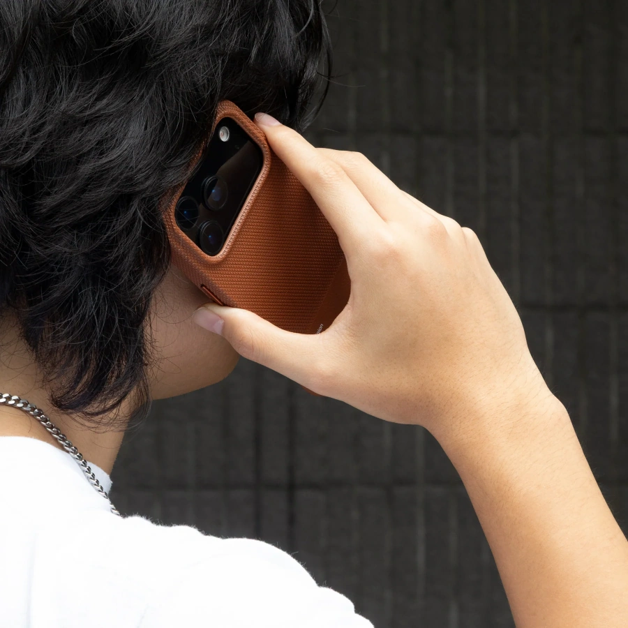 Чехол Native Union (RE) Classic Case for iPhone 17 Pro Max - Tan (RECLA-TAN-NP25PM)