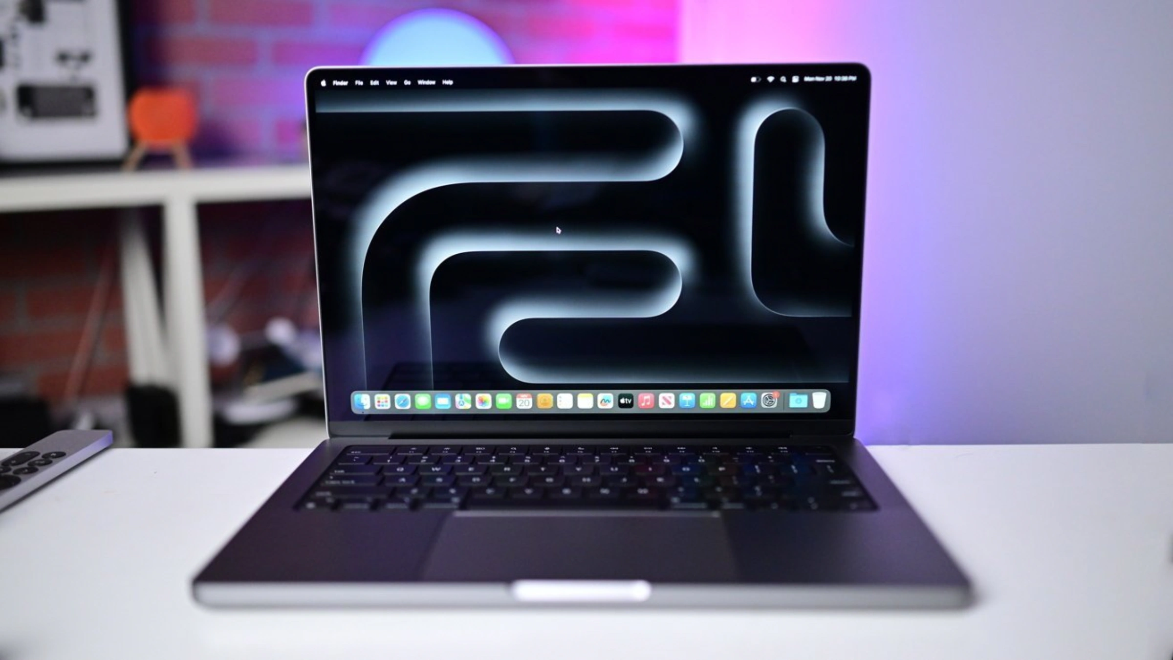 MacBook Pro M5 проти MacBook Pro M4: яку модель обрати?