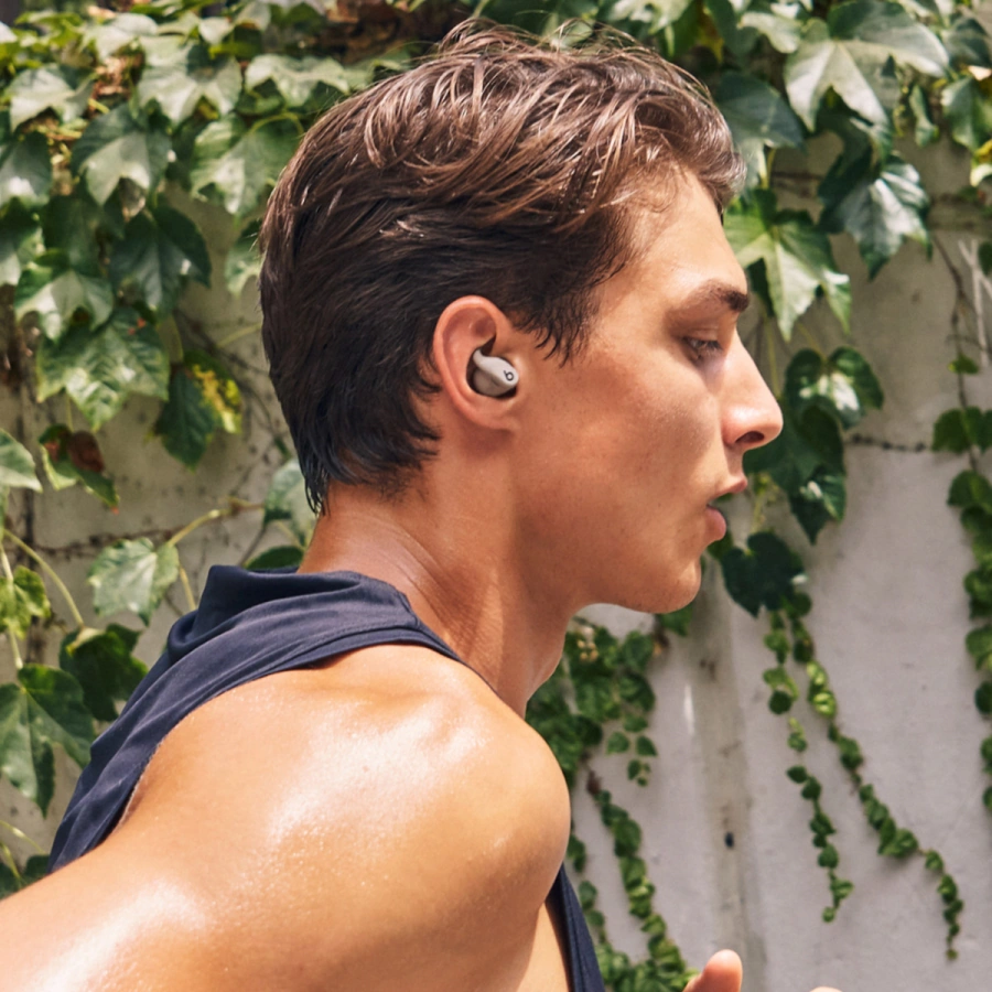 Наушники Beats Powerbeats Fit — Wireless Fitness Earbuds with Secure Fit — Gravel Gray (ME2K4)
