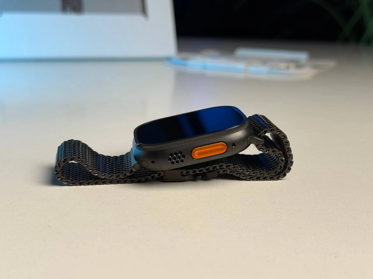 NEW NO BOX Apple Watch Ultra 3 GPS + Cellular 49mm Black Titanium Case with Black Titanium Milanese Loop - Medium (MF1Q4) - Стан: ідеальний | Акумулятор: 100% | Комплектація: повний, без коробки | Гарантія: 12 міс.