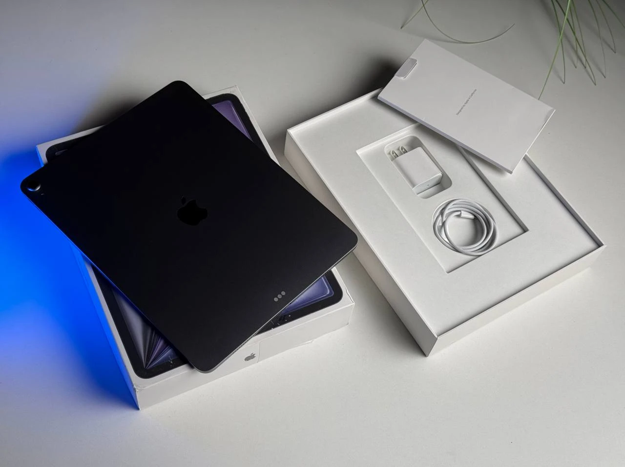 OPEN BOX iPad Air 13'' M3 2025 Wi-Fi 128GB Space Gray (MCNH4) - Стан: гарний | Акумулятор: 100% | Комплектація: повний | Гарантія: 3 міс.