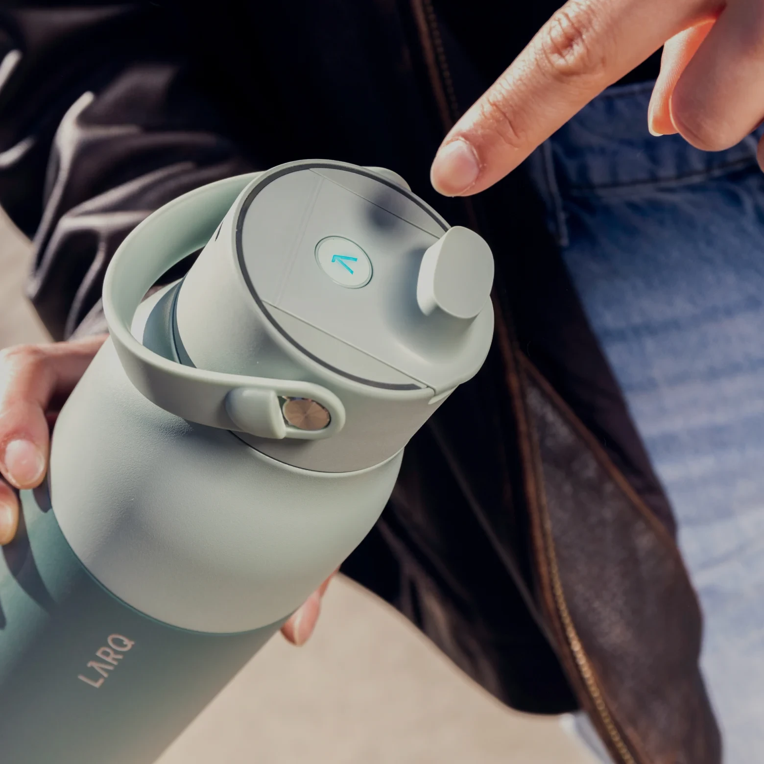 Розумна пляшка для води з функцією очищення LARQ Bottle PureVis 2 - 34 oz/1000ml with Essential Bottle Filter - Eucalyptus Green