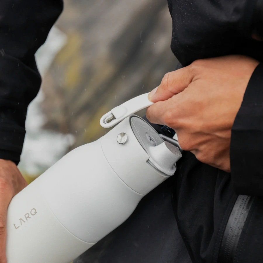 Розумна пляшка для води з функцією очищення LARQ Bottle PureVis 2 - 23 oz/680ml with Essential Bottle Filter - Granite White