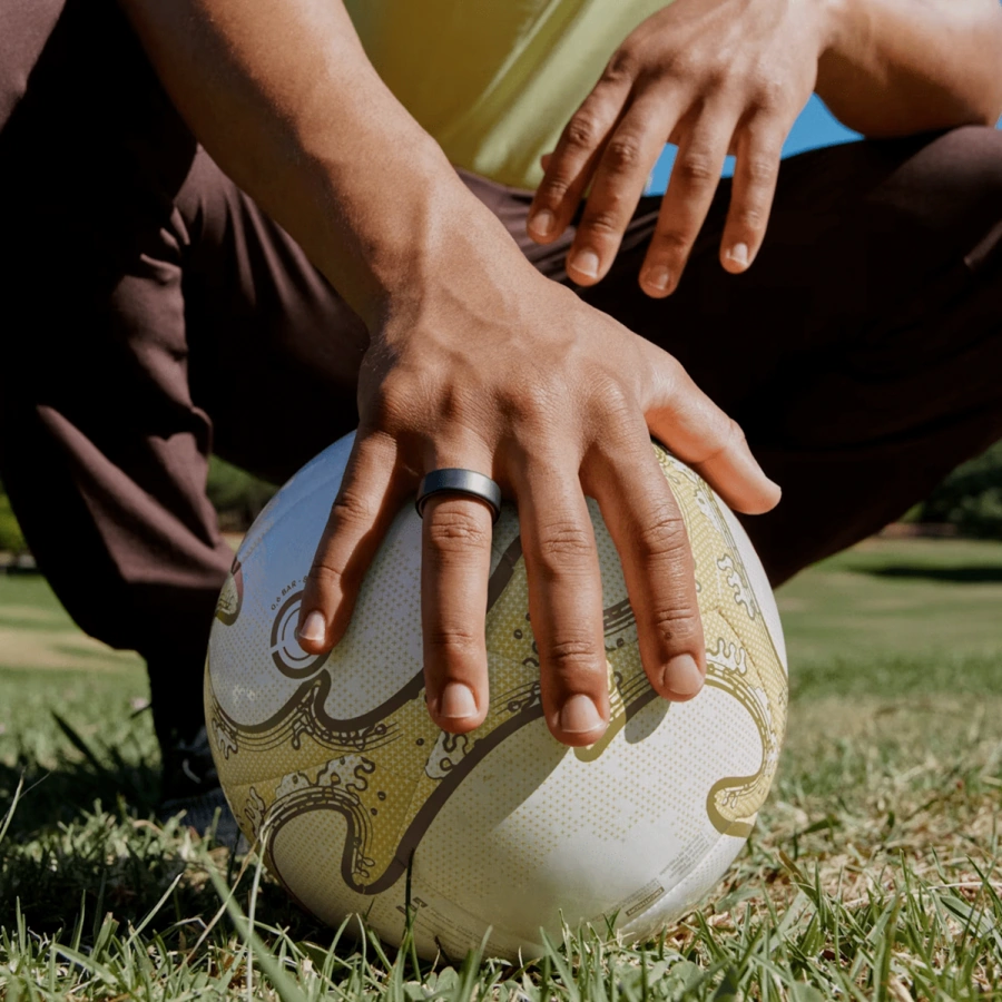 Розумне кільце Oura Ring 4 Stealth - Size 4 (JZ90-54218-04)