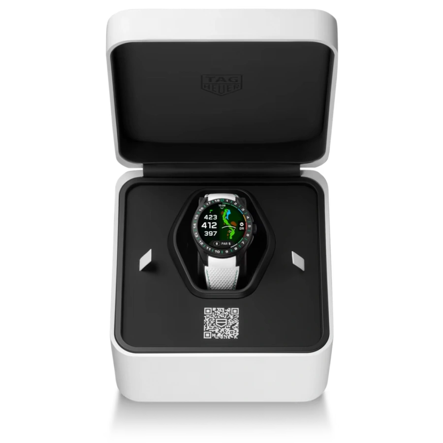 Смарт-годинник TAG Heuer Connected Calibre E5 Golf Edition - 45 mm Black DLC Grade 2 Titanium Case with White & Black Rubber Strap (SBT8A81.EB0335)